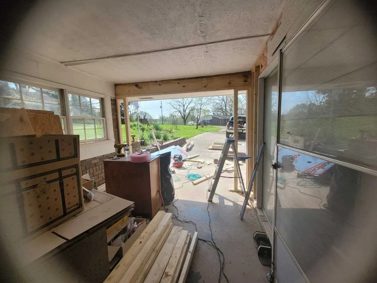 Air movers and dehumidifier for Water Mitigation Services in Monticello